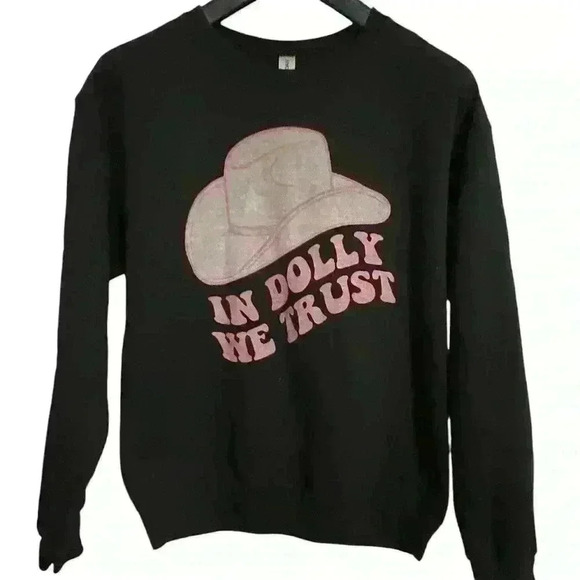 Gildan In Dolly We Trust Pink Hat Black Sweatshirt Size M Heavy Blend Country - Picture 2 of 8